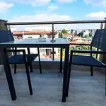 Olive 301 Peraía